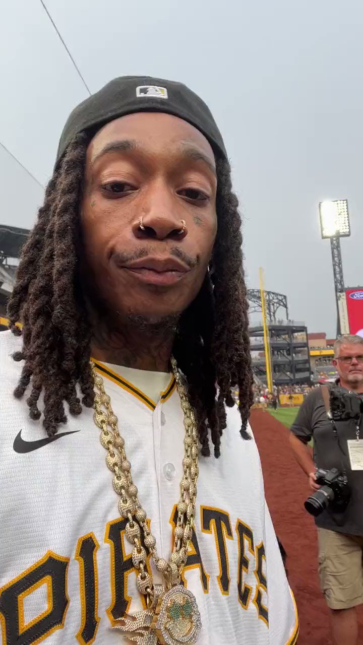 Maggierobbinsy On Twitter Yo It s Wiz Khalifa WizKhalifa Join SHEIN maggierobbinsy-on-twitter-yo-it-s-wiz-khalifa-wizkhalifa-join-shein