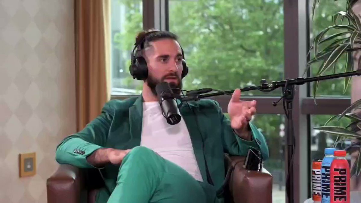 Here’s Seth on Logan Paul’s show putting over Roman & The Bloodline storyline 
https://t.co/jqILMzj0r3