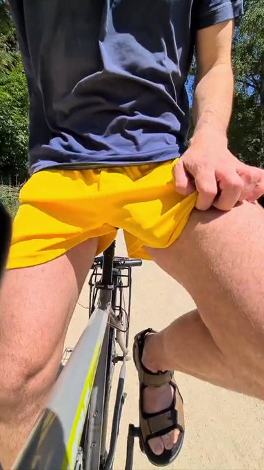Horny bikeride 😈🍆 Full 17min video 👉 https://t.co/iwMqBeSOhf 👉 https://t.co/fBoojlBDbF https://t.co/<a href="/tag/prolapse"class="tags"><span>#prolapse</span></a>