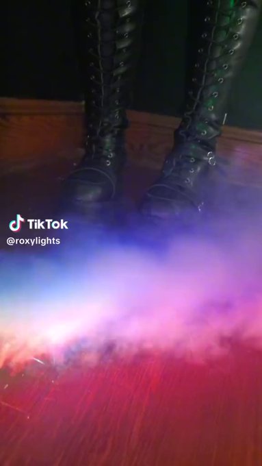 Viper cosplay ;3 💚  #Viper #VALORANT #VALORANTfanart #twerkit #Dance #fypage #FYP https://t.co/dKjiy<a href="/tag/viper"class="tags">#Viper</a><a href="/tag/valorant"class="tags">#VALORANT</a><a href="/tag/valorantfanart"class="tags">#VALORANTfanart</a><a href="/tag/dance"class="tags"><span>#dance</span></a><a href="/tag/twerkit"class="tags"><span>#twerkit</span></a><a href="/tag/fyp"class="tags"><span>#fyp</span></a><a href="/tag/fypage"class="tags"><span>#fypage</span></a>