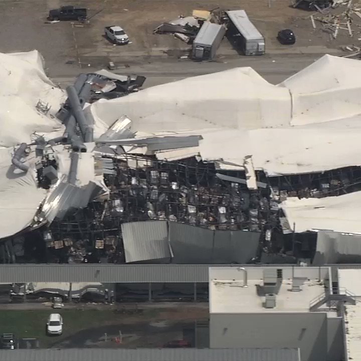 RT @ABC11_WTVD: Pfizer building in Rocky Mount heavily damaged during tornado. https://t.co/V194r9WnFV https://t.co/ZVLc1WEIDd