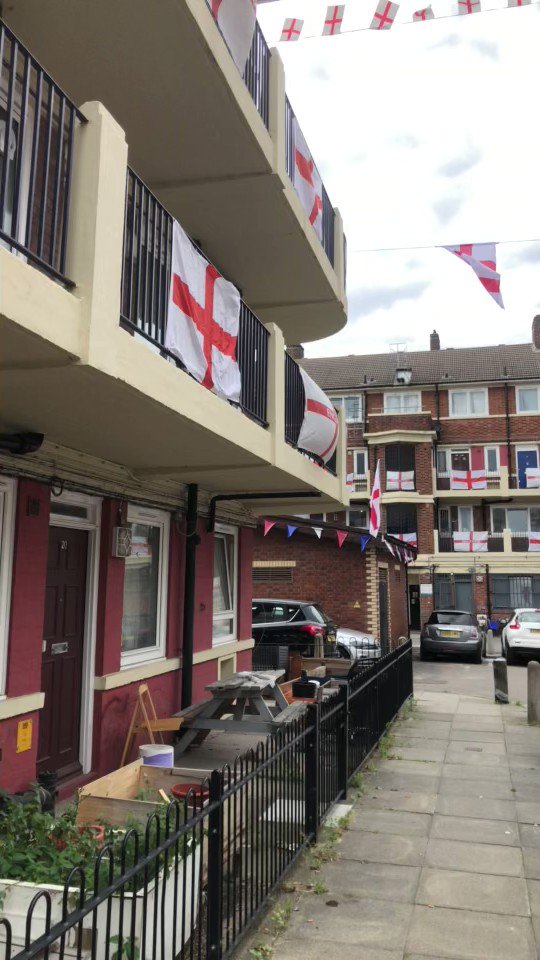 KJ on Twitter "that estate has just called me a bin dipper" / Twitter