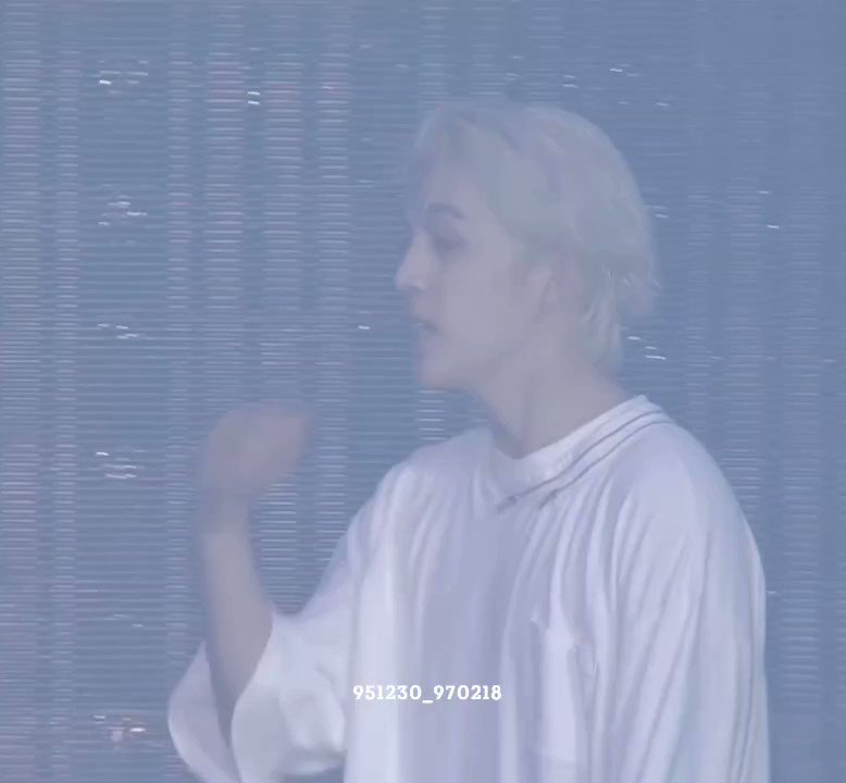 [閒聊] 在演唱會上對喊安可的粉絲說"安靜!!"...