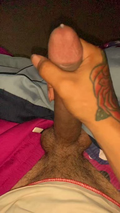 Got my twitter back thought I&rsquo;d bless y&rsquo;all one time 😜 https://t.co/yeGE6tPgOX