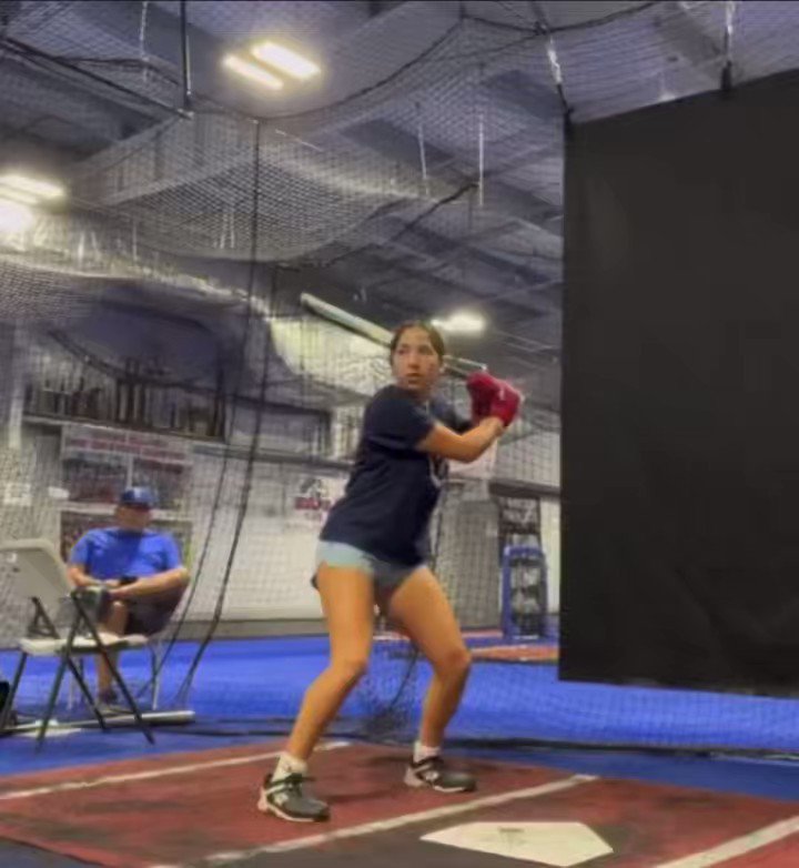 Naomi Bottomlee 2025 on Twitter "Last minute hitting session with