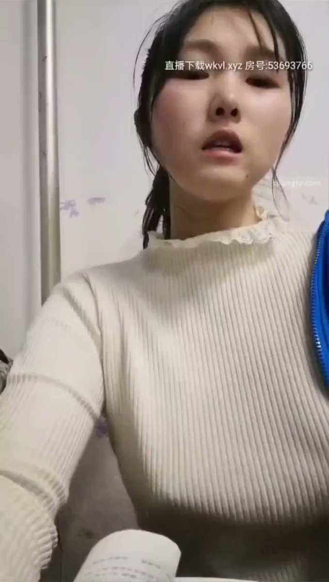 阶梯教室自慰    
