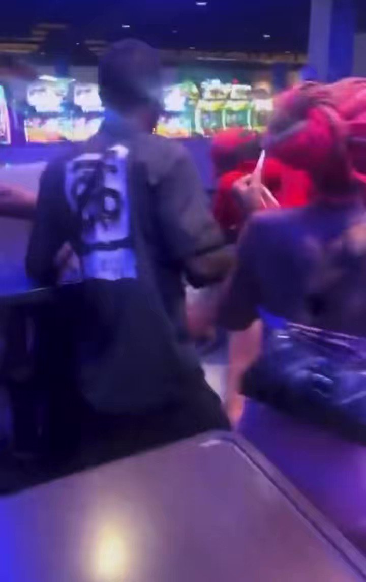 Fightnation on X: Eisha vs nyema #fight t.coDKNsm756vR  X