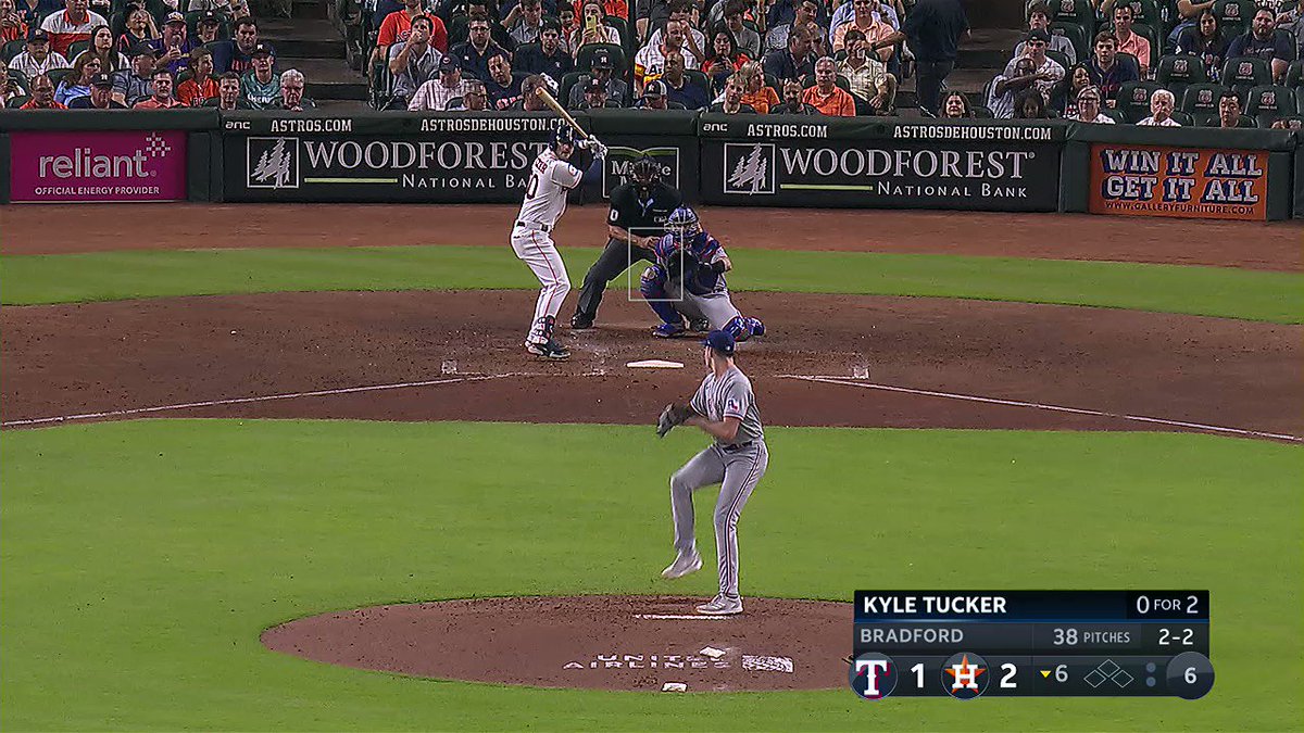 RT @ATTSportsNetSW: King Tuck at it again!
@astros back up 2 on the @Rangers 
#Ready2Reign https://t.co/VyNuXQhHwp