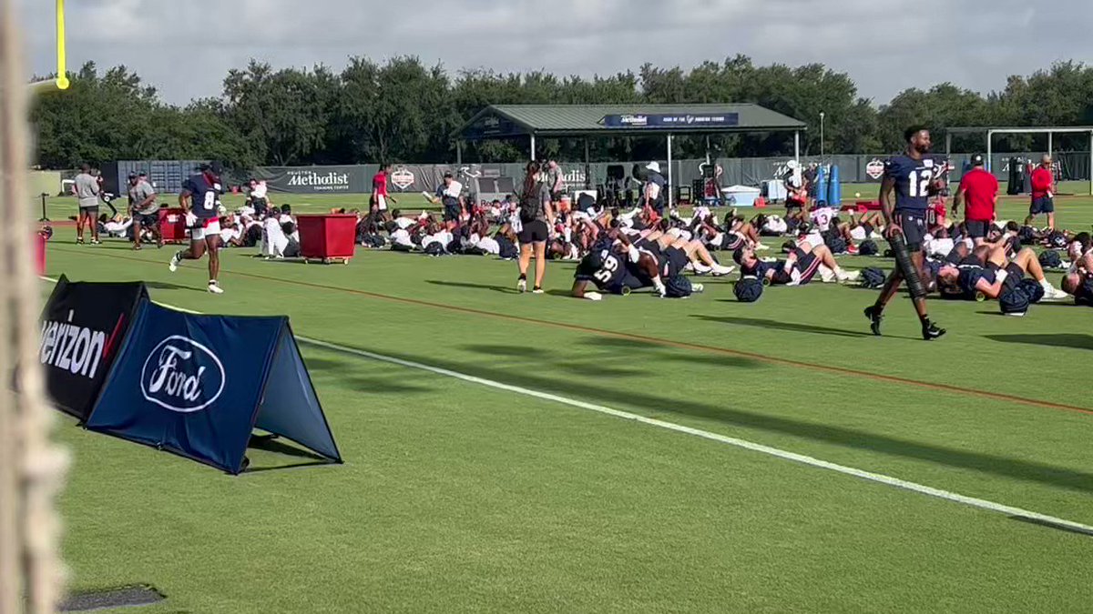 RT @MrColeThompson: Fully cleared, fully pumped, fully ready to go for John Metchie as #Texans training camp begins https://t.co/a8Oxe3fkRM