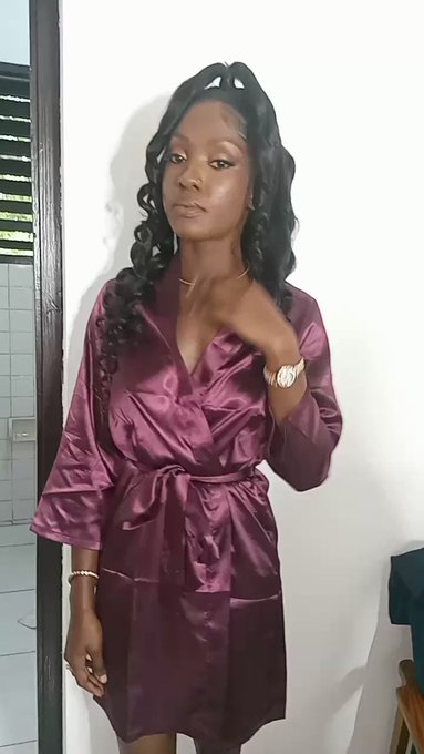 Need one of those vacay where we have liquor for breakfast, lunch and dinner... https://t.co/xu2op1L