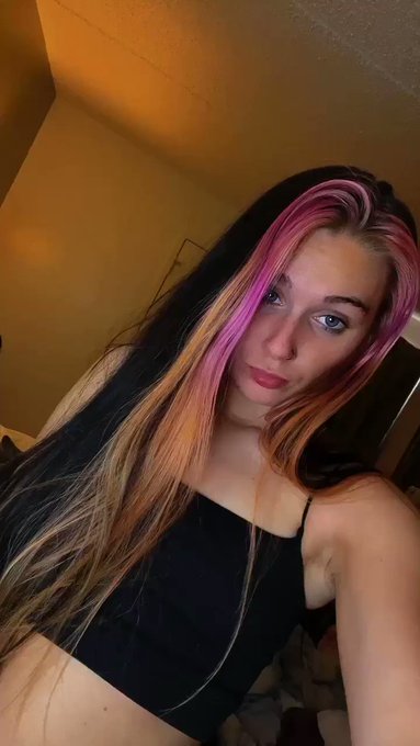 Giggyybearr’s pics and videos