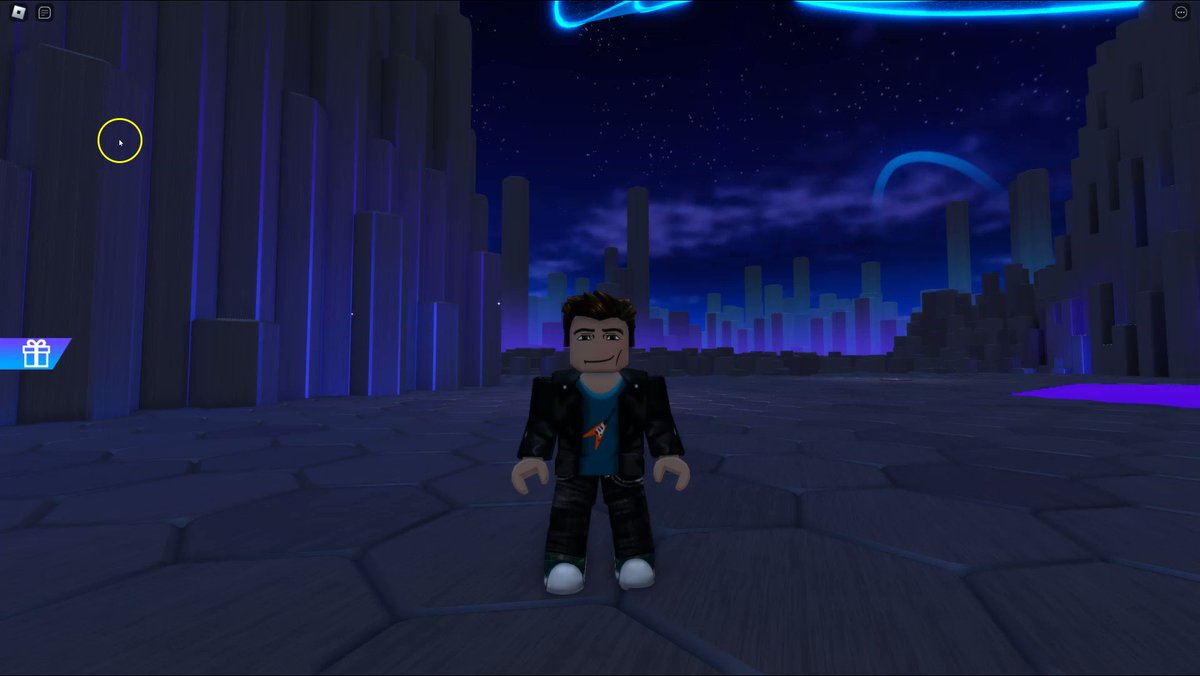 RBXNews on X: Roblox has updated the default avatar again. https