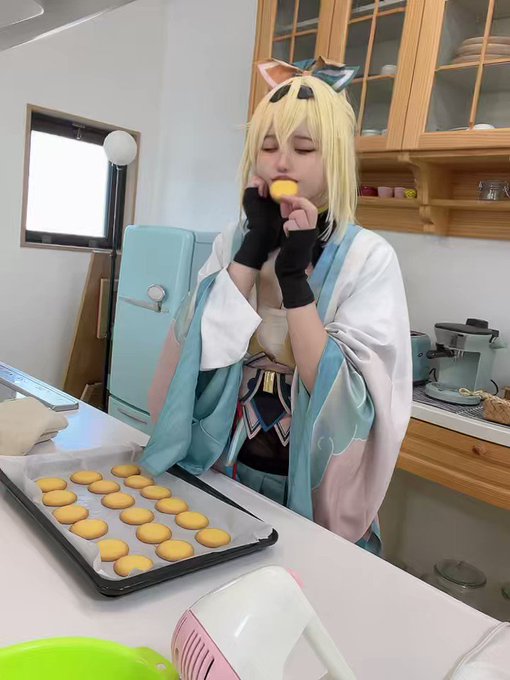 コスプレイヤーしろいのTwitter動画7