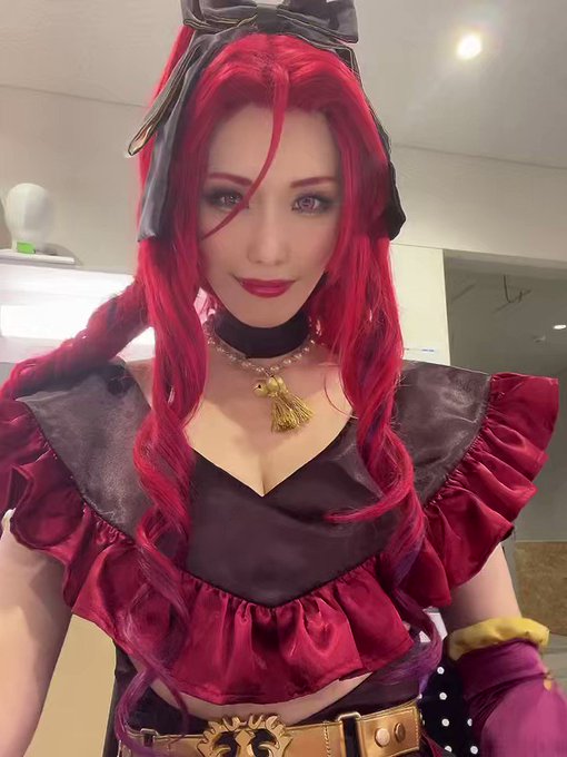 コスプレイヤーゆづきのTwitter動画3