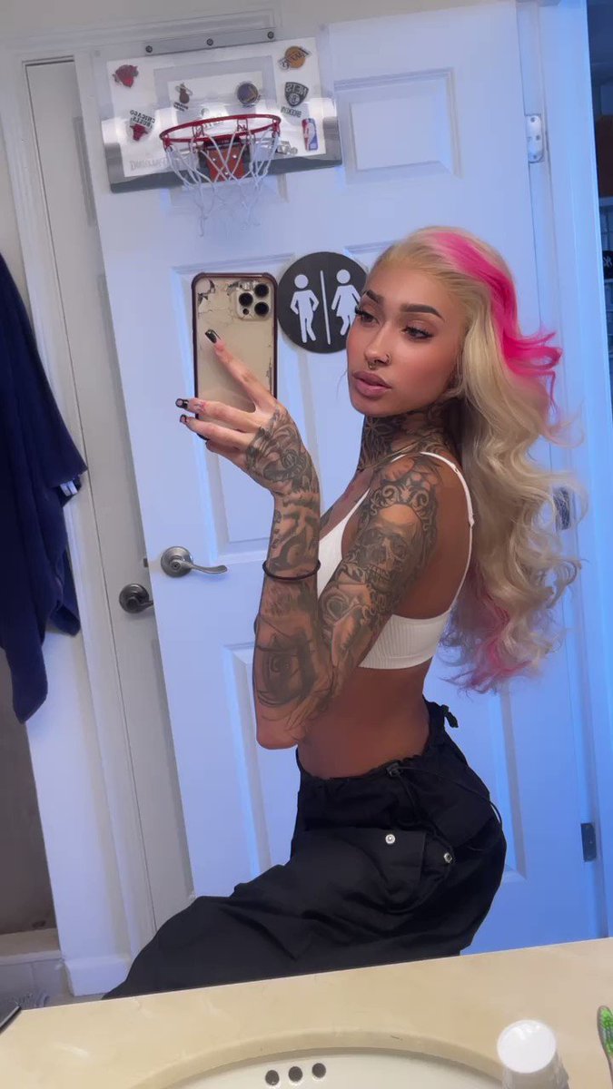 sneakykitty @nastayytrina - Twitter Profile | Sotwe