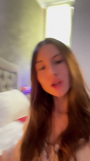 I&rsquo;m online, honey 🔥 https://t.co/BhNNtau4RT  https://t.co/oYnLFxfcqc https://t.co/CANkQaHcIp<a href="/tag/girl"class="tags"><span>#girl</span></a><a href="/tag/sexy"class="tags"><span>#sexy</span></a><a href="/tag/nudes"class="tags"><span>#nudes</span></a><a href="/tag/fansly"class="tags"><span>#fansly</span></a>