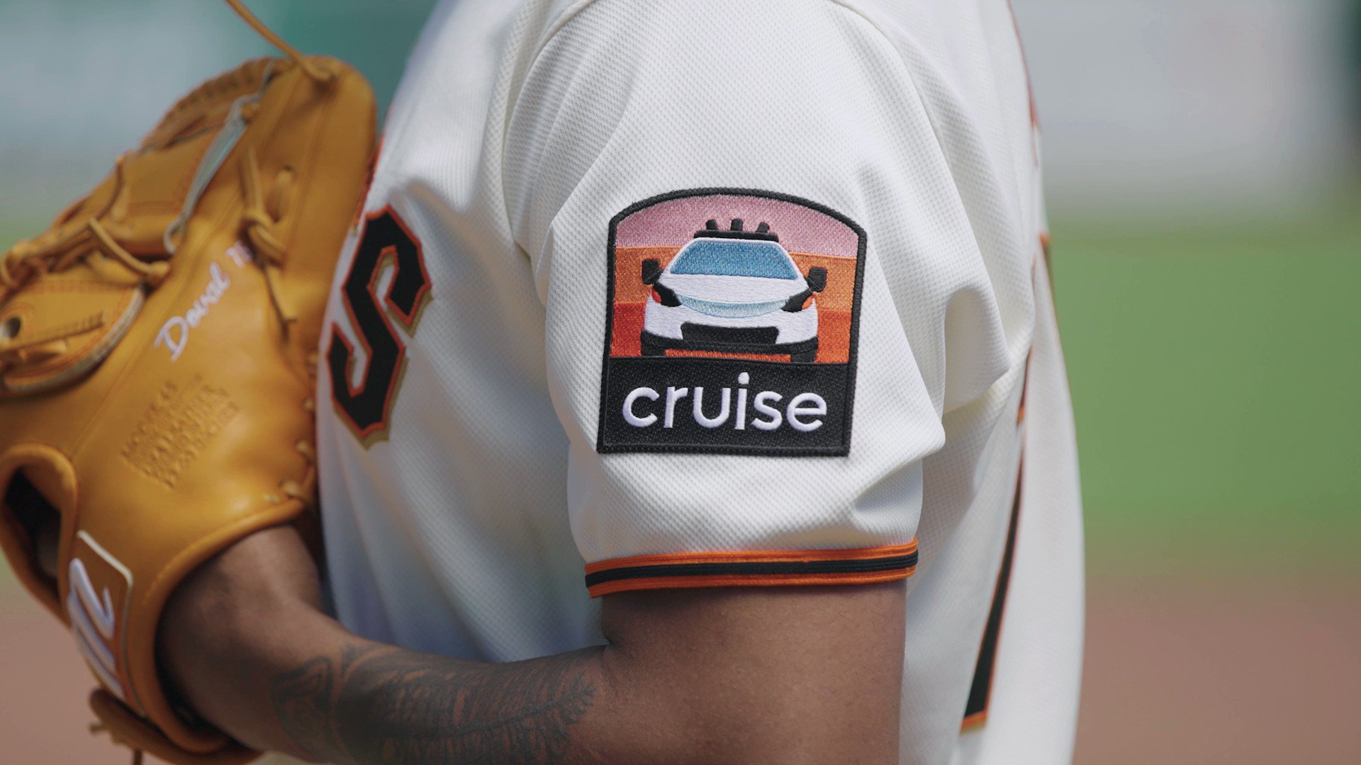 cruise on X: We're thrilled to be the first-ever @SFGiants jersey patch  partner 🙌 Here's how we drew inspiration from the ballpark to create a  patch worthy of our hometown team.  /