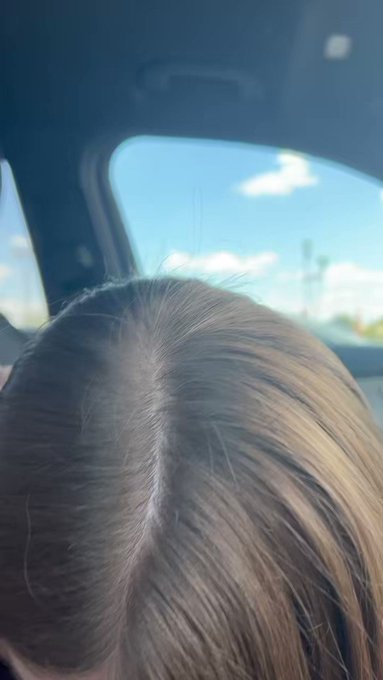 Yummy 👅💦 https://t.co/lvl8nhqLMQ