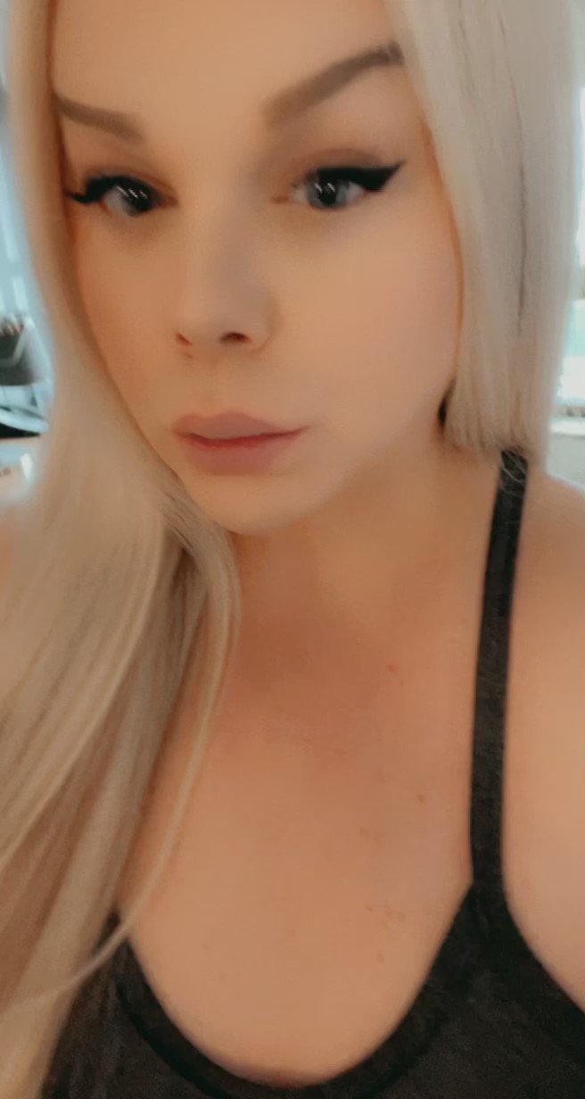 Replying to @Holls ✈️ WOW!🤩 Thank you so much Holly🍭 #sweets