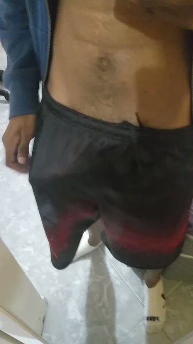 Pauz&atilde;o n baixa, o jeito &eacute; bater uma p aliviar  #PINTOSAWARDS https://t.co/uzypSMGj8W<a href="/tag/pintosawards"class="tags"><span>#pintosawards</span></a>