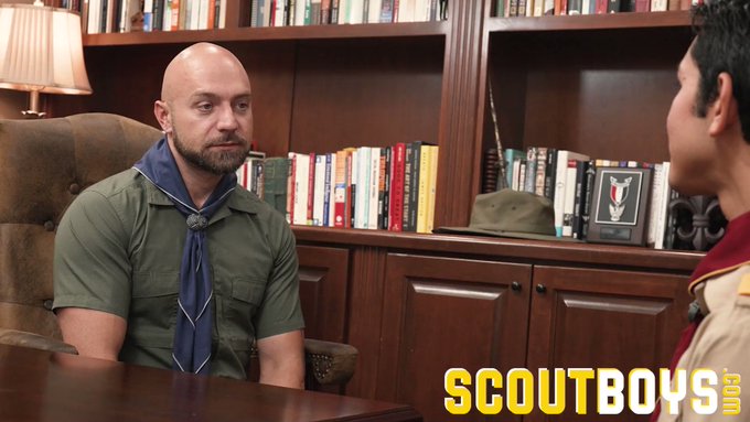 Master Snow is back on @ScoutboysXXX with @Damien_X_ ?

https://t.co/1CDdhHv3K3 https://t.co/uzVBhE7