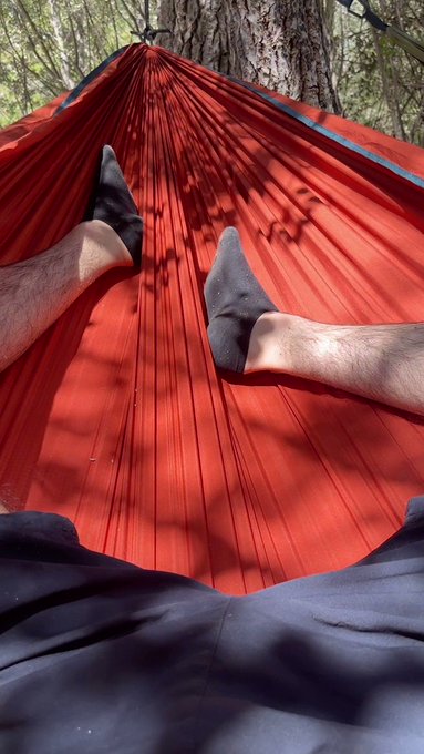 🥵🥵 https://t.co/sOlNIxlA6a