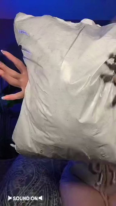 A very satisfying try-on haul ☺️ https://t.co/kG6u7k0UKN