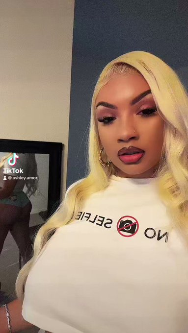 Wait till you see it in a thong https://t.co/PmHZ8gsx1f