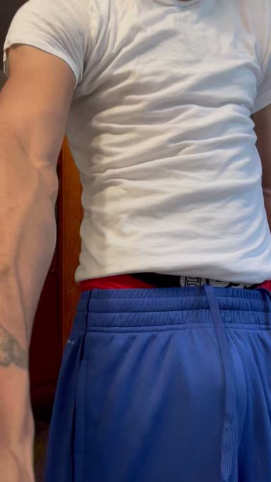 Post workout 🏋🏽 https://t.co/cBg4fcvW1N