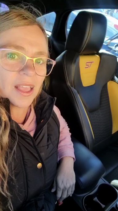 Off car shopping, what should I get? https://t.co/ehIJT98CBP<a href="/tag/mvsales"class="tags"><span>#mvsales</span></a>