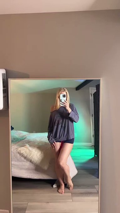 wait for it https://t.co/tSYDw7Kups