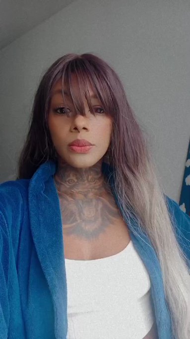 Hey 😏😈 https://t.co/v7kBnGuU4s