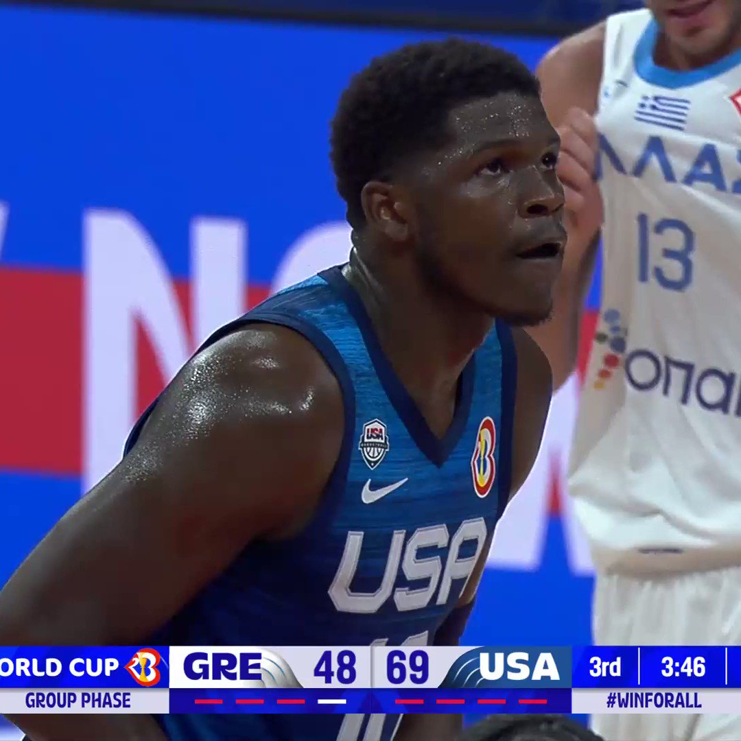 [花邊] Edwards罰球時和觀眾互動