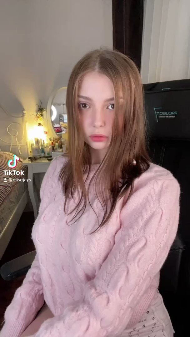 Elise jays