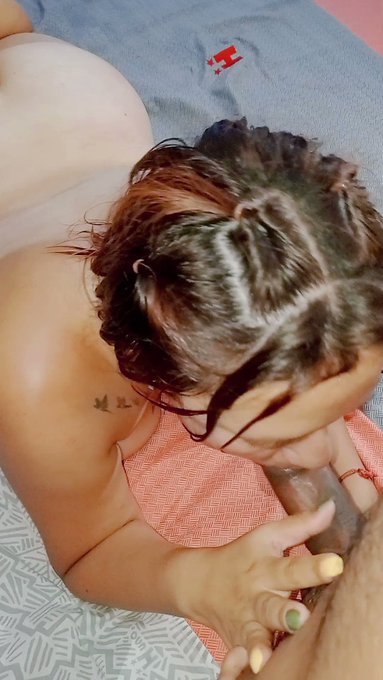 En cada rinc&oacute;n donde te encuentres, espero que tu mente se revuelque con la m&iacute;a.  &Uacute;nete a mi canal de<a href="/tag/nsfw"class="tags"><span>#nsfw</span></a><a href="/tag/cuckold"class="tags"><span>#cuckold</span></a><a href="/tag/hotwife"class="tags"><span>#hotwife</span></a><a href="/tag/telegramgroup"class="tags"><span>#telegramgroup</span></a><a href="/tag/swingercdmx"class="tags"><span>#swingercdmx</span></a>