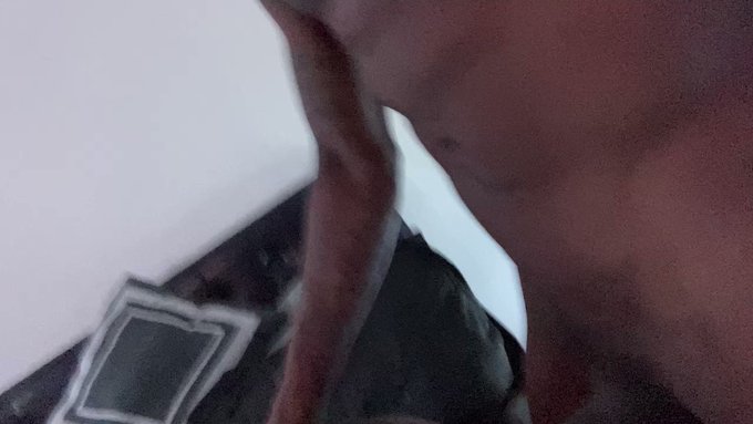 POUNDTOWN poe https://t.co/5RC673q4xw<a href="/tag/everybodyhatesmondays"class="tags"><span>#everybodyhatesmondays</span></a>