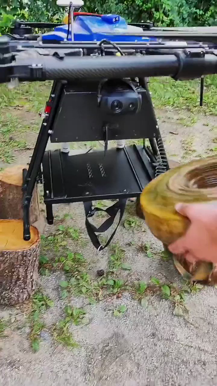 [分享] 烏軍無人機空投改造過的地雷