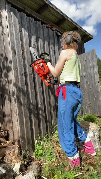 T&auml;&auml; kes&auml; oli kyll&auml; mun el&auml;m&auml;n parhaita: opin moottorisahaamaan! https://t.co/zffRaaMT38<a href="/tag/horny"class="tags"><span>#horny</span></a><a href="/tag/sexwork"class="tags"><span>#sexwork</span></a><a href="/tag/onlyfansfinland"class="tags"><span>#onlyfansfinland</span></a><a href="/tag/fansly"class="tags"><span>#fansly</span></a><a href="/tag/onlyfanssuomi"class="tags"><span>#onlyfanssuomi</span></a>