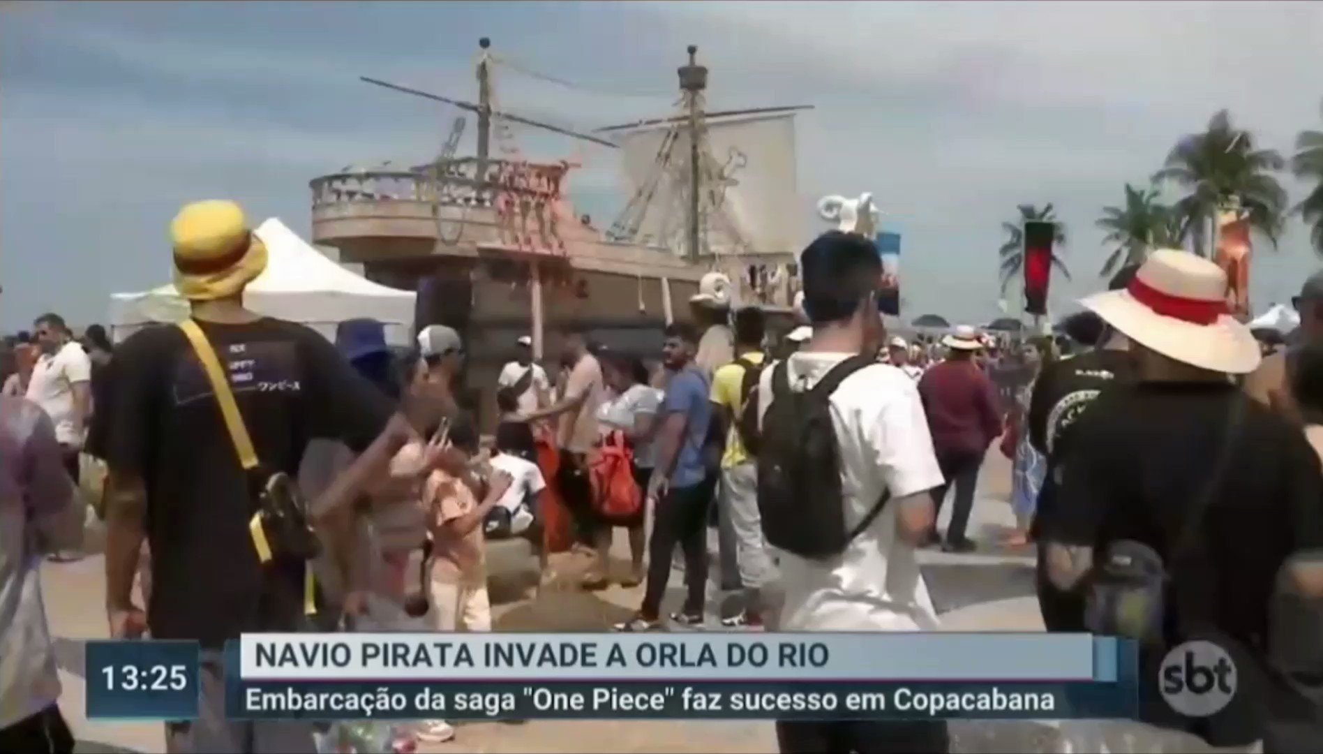 One Piece News on X: 🚨 ONE PIECE NO SBT! O SBT fez uma reportagem sobre o  Going Merry em Copacabana que foi ao ar hoje às 13h25! Na reportagem é dito