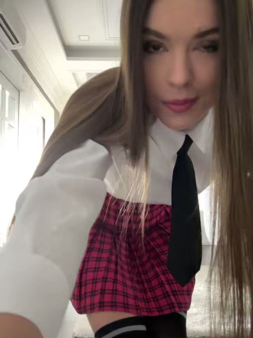 Nice work with @DarkRoomVR 💜🍓 https://t.co/2lfimq7CFL<a class="tags" href="/tag/darkroomvr">@darkroomvr</a>