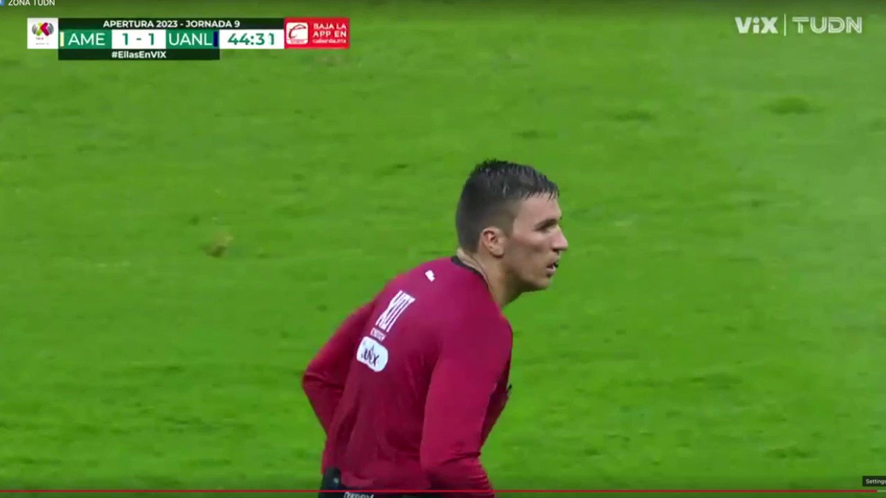 ¡¡¡G⚽LAZ⚽!!!De zurdaaaa…🦿🔥🐤 Belén le pegó de manera perfecta al balón, para enviarlo a la portería.#VamosPorEllas👊🏼