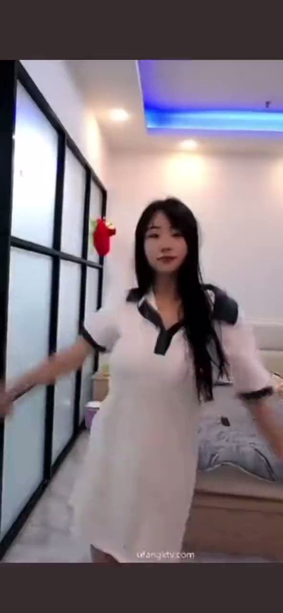 ＃抖音风 ＃大摆锤 ＃BBW 这一对大摆锤能有十斤吧？-播放-艺校白丝
