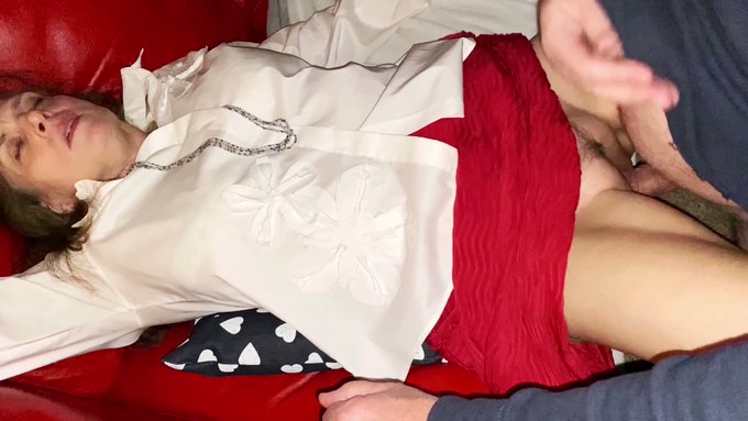 My cuckold husband videos for your pleasure.  Check out my FREE videos at the link above.  💋💋💋 Agness