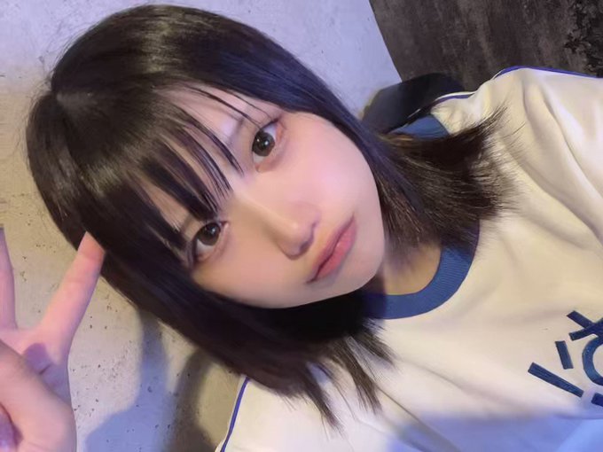 コスプレイヤーしろいのTwitter動画3