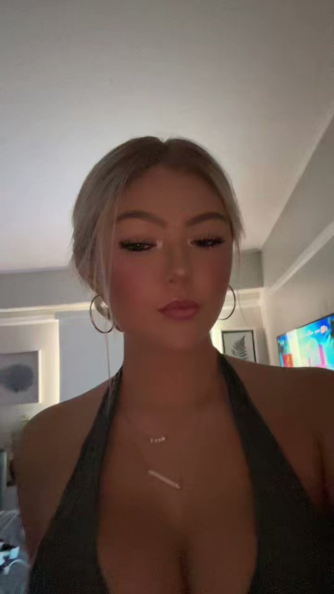 Katie Sigmond+Hailey Sigmond❤️ on X: boobs hailey t.coEbkoKIef1A   X