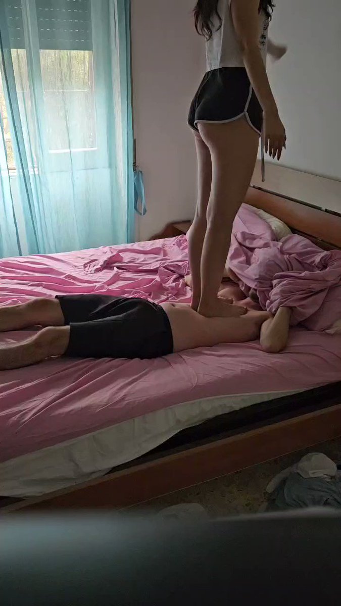 MissCeline (MissStrass)’s pics and videos