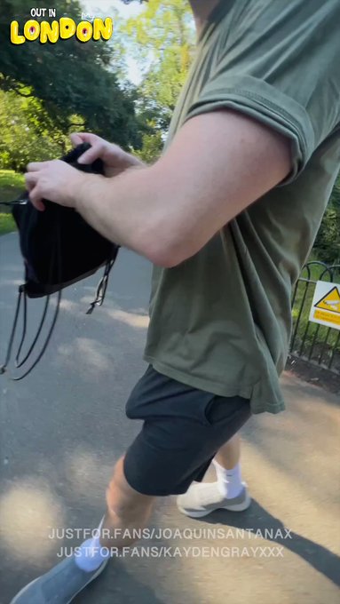 Three-legged walk  @Joaquinsantanax https://t.co/eMSmNjAwOL<a class="tags" href="/tag/joaquinsantanax">@joaquinsantanax</a>