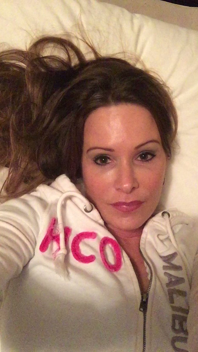 Goddess Tamara’s pics and videos