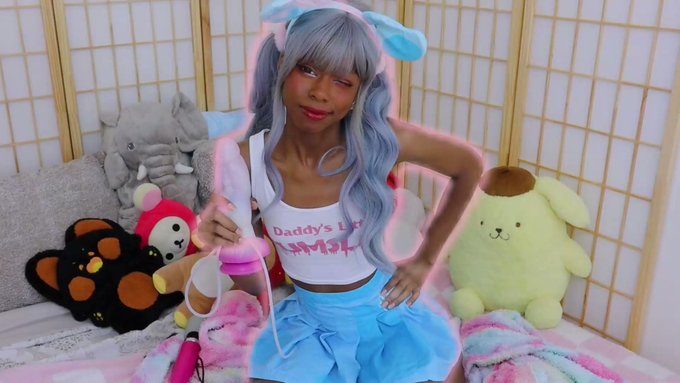 ? Welcome to Blue's?Coom ~!?

Solving the mystery of how I make all that d*ck and c*m disappear one clue