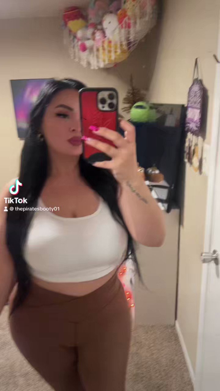 @ArianaJasmine01s video Tweet